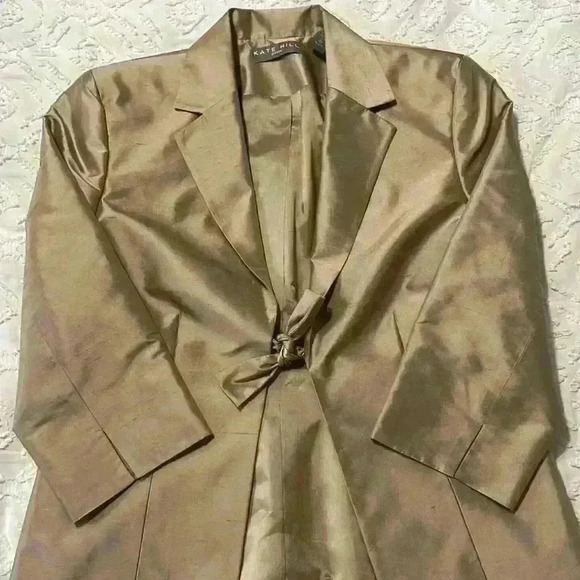 Kate Hill 100% Silk Tan Tie Women’s Blazer Size 4 Petite - Picture 9 of 9